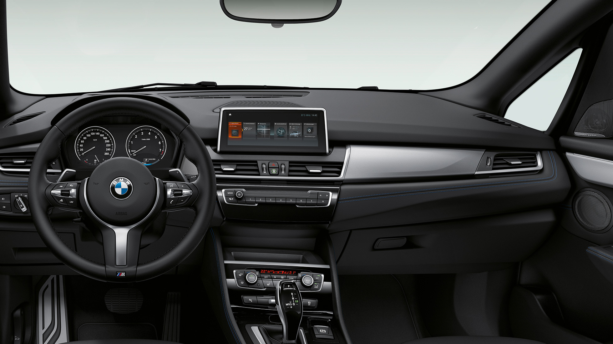 Ökumannsrými í M Sport-útfærslu BMW 2 Series Active Tourer Ökumannsrými í innanrými M Sport-útfærslu BMW 2 Series Active Tourer 220d xDrive F45 2018