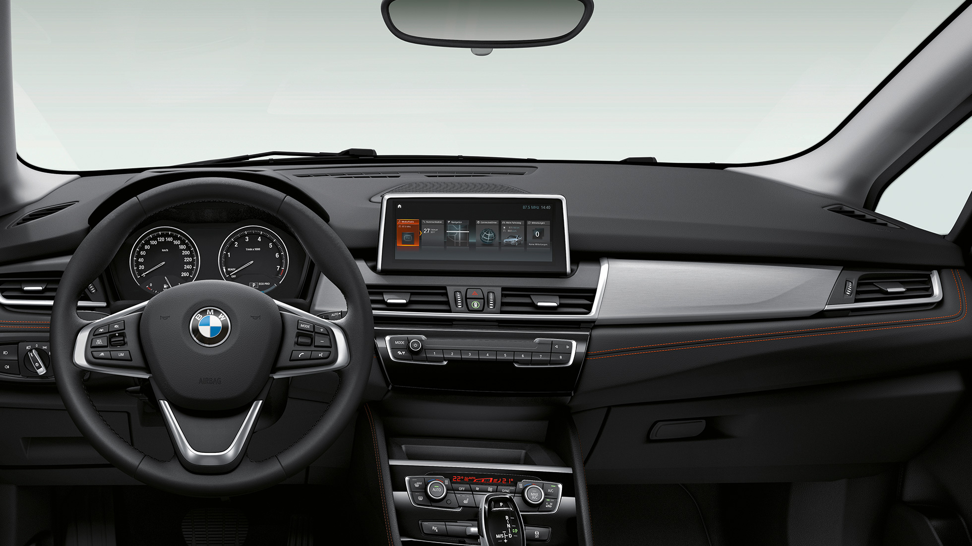 Ökumannsrými í Sport Line-útfærslu BMW 2 Series Active Tourer Ökumannsrými í Sport Line-útfærslu BMW 2 Series Active Tourer 220i F45 2018