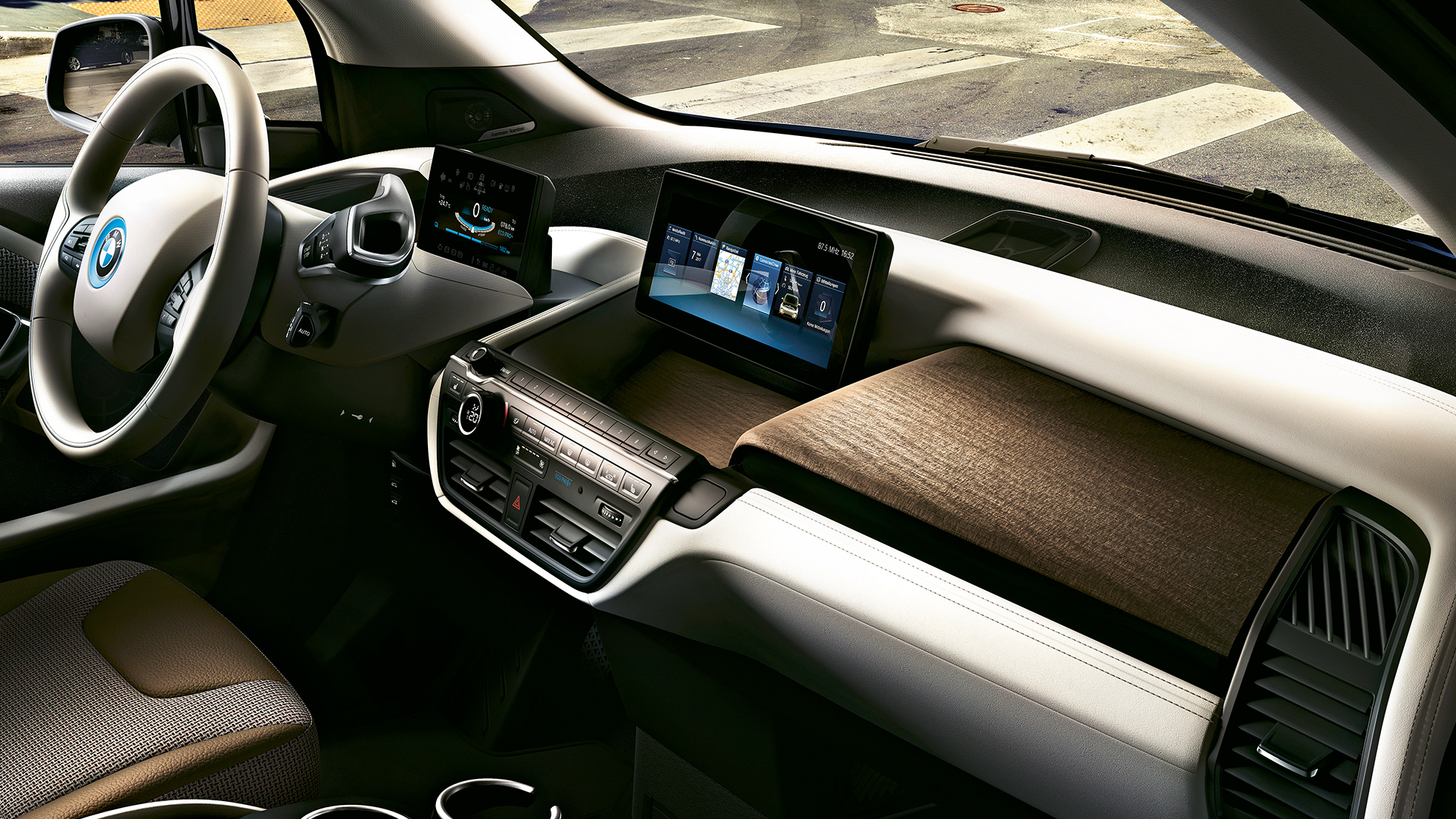 BMW i3 2018 innanrými BMW i3 I01 2018, stjórnskjár