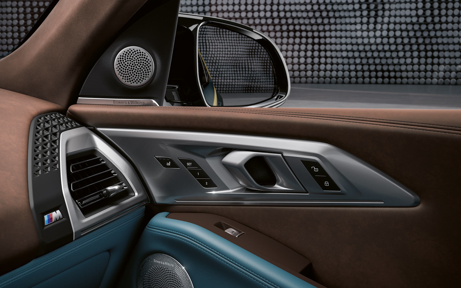 BMW XM, Bowers & Wilkins Diamond Surround-hljóðkerfi BMW XM, Bowers & Wilkins Diamond Surround-hljóðkerfi í innanrými