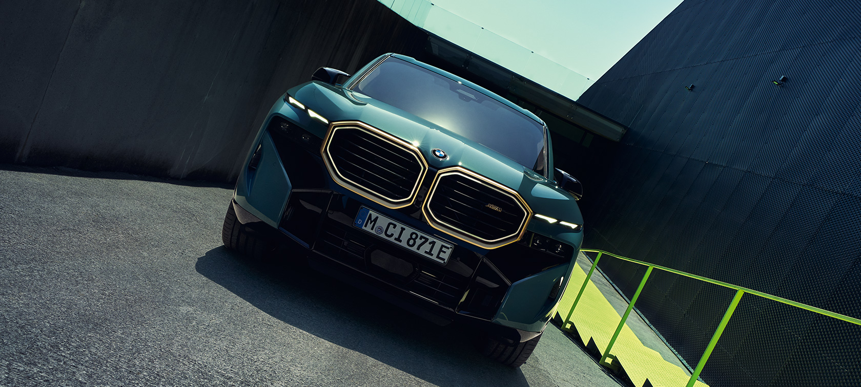 BMW XM, aksturseiginleikar BMW XM, helstu aksturseiginleikar