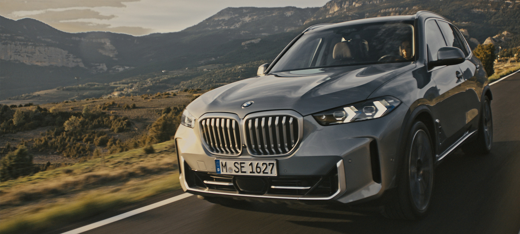 Myndband af hönnun ytra byrðis BMW X5 G05 LCI BMW X5 G05 LCI, myndband af hönnun ytra byrðis