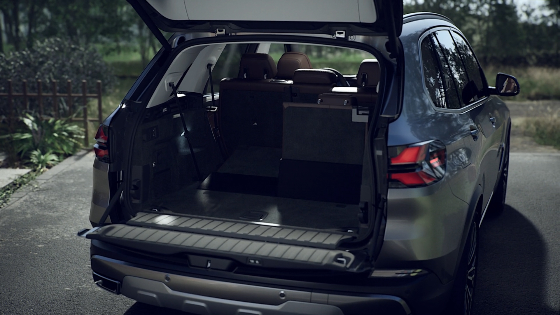 Myndband af rými í BMW X5 G05 LCI BMW X5 G05 LCI, myndband af rými