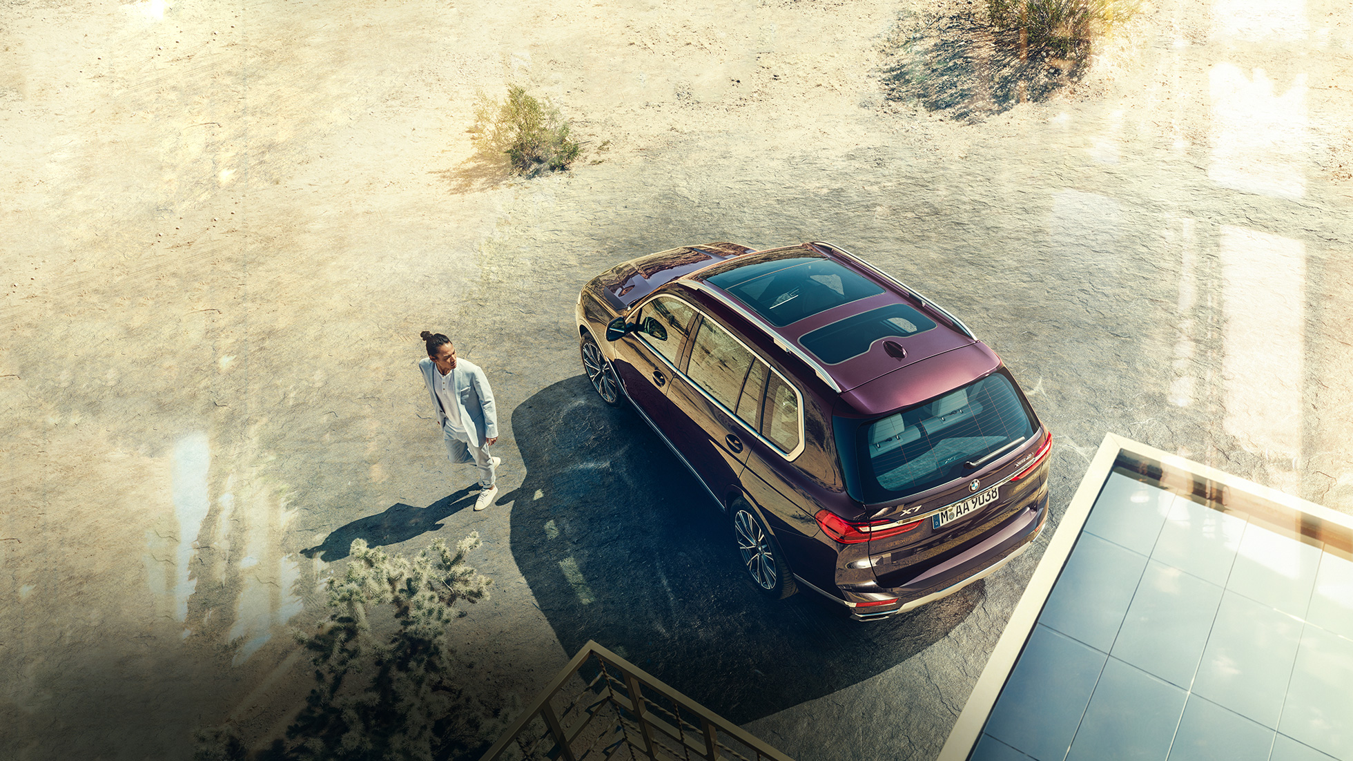BMW Individual X7 xDrive40i, ofan frá Kyrrstæður Ametrin-sanseraður BMW X7 ofan frá