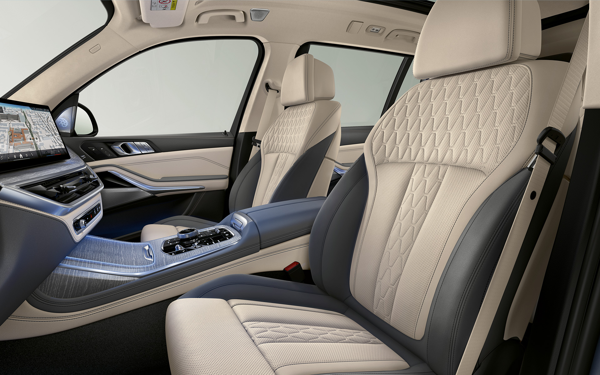 Sensafin-áklæði á ökumannssæti í BMW X7 G07 LCI, séð frá hlið