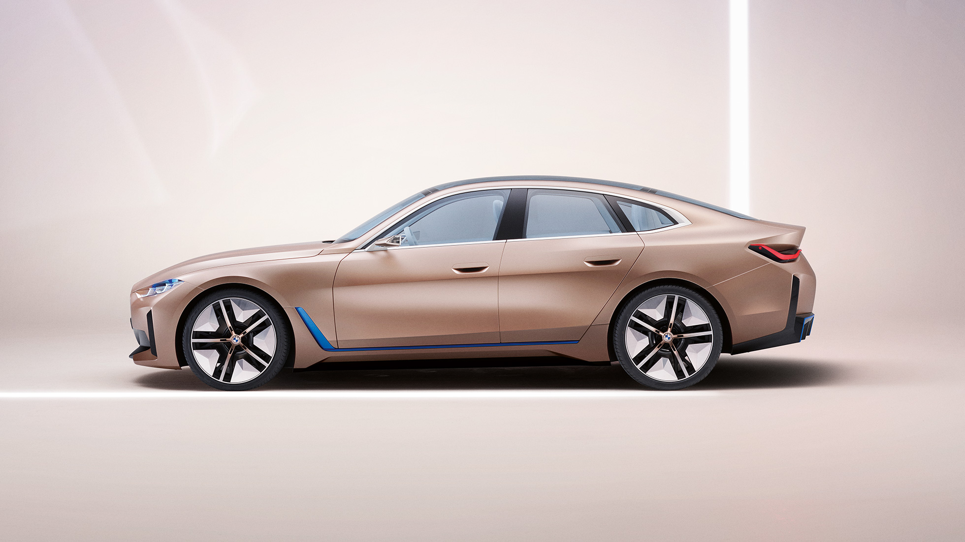Ytra byrði BMW Concept i4 2020 G26 3 Ytra byrði BMW Concept i4 2020 G26-rafbíls 3, rafknúinn BMW Gran Coupé