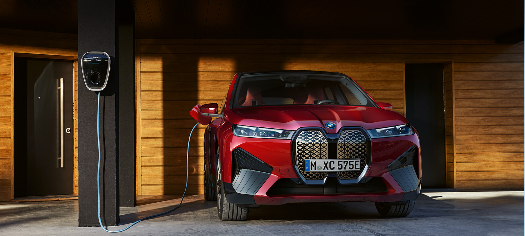 Hleðsla með BMW Rafdrifinn akstur á BMW Hleðsla með BMW
