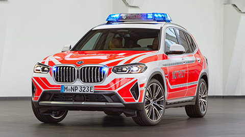 BMW X3 G01LCI-útkallsbíll fyrir lækna BMW X3 G01LCI-útkallsbíll fyrir lækna, skásett sjónarhorn á framhlið í kyrrstöðu